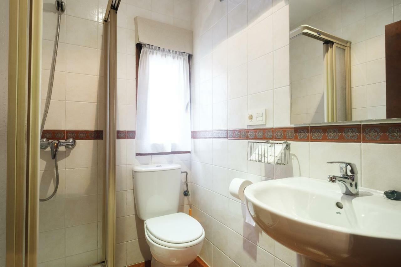 Apartamentos De Herminia Manzaneda  Eksteriør bilde